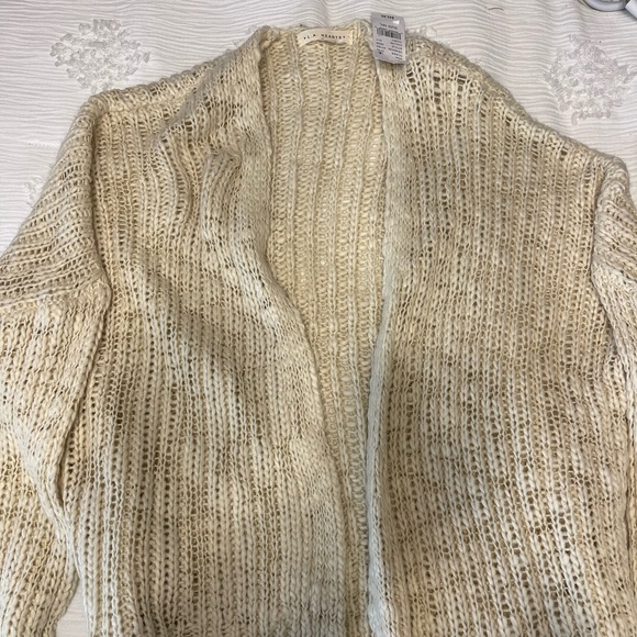Cream knitted Cardigan - Picture 1 of 2